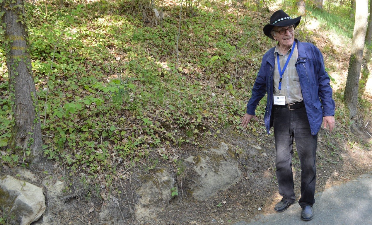 Raimund Röttenbacher Fossilien Grafenwöhr Geo-Tour Bild Doris Mayer-Englhart