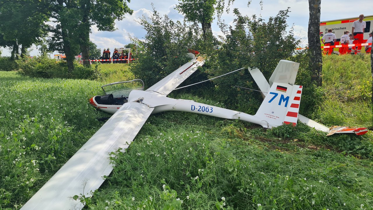 Segelflugzeug muss notlanden