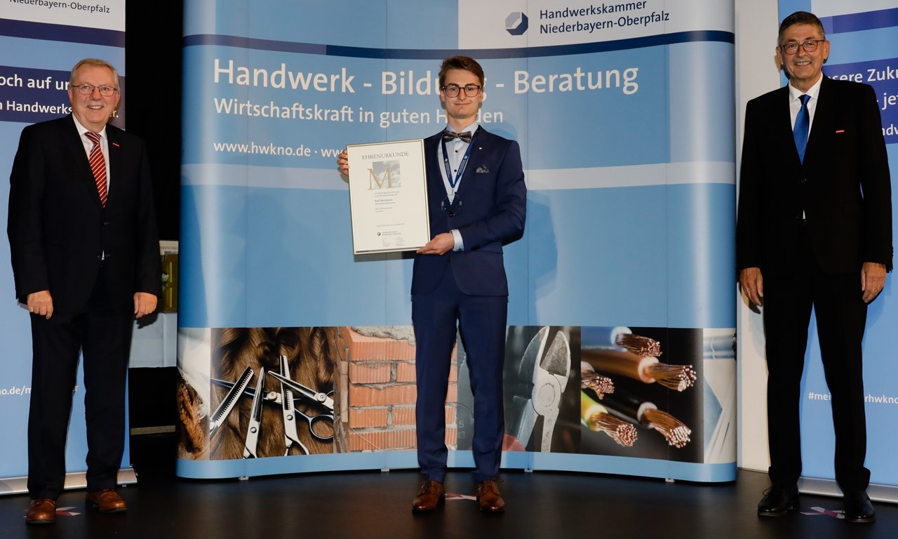Neubauer Ralf Neubauer Bester Handwerksmeister 2020 Weiden Elektrotechniker