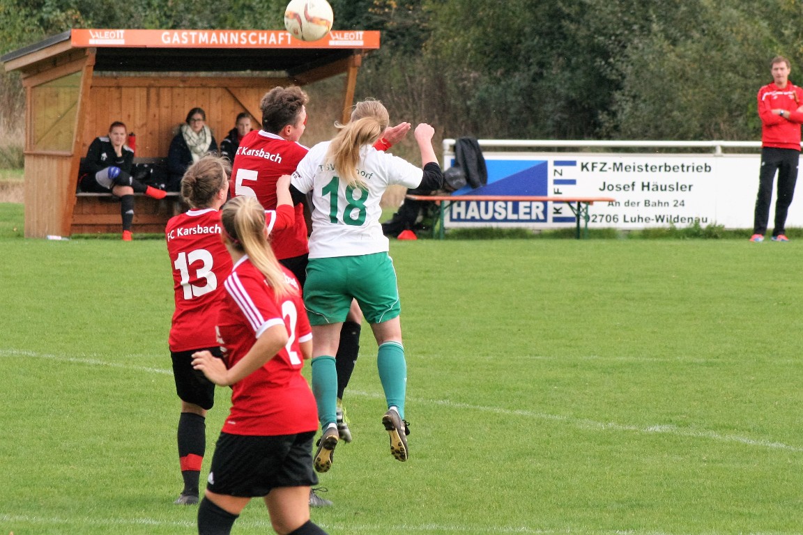 Neusorg Damen Spiel Fußball (4)