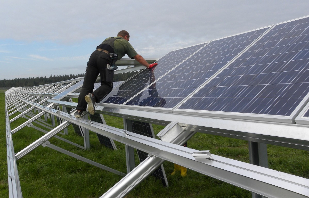 NEW Solarenergie Solaranlagen