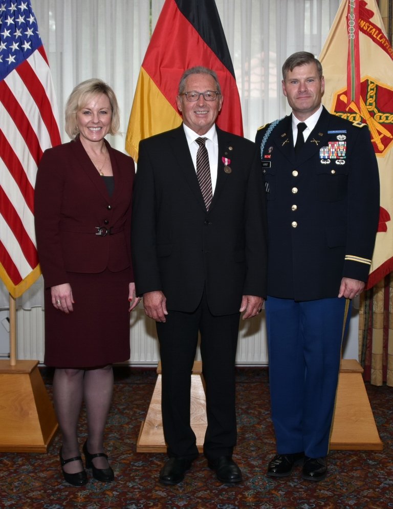 OE-24mor-US-Ehrung_Evans-Lehl-Varney