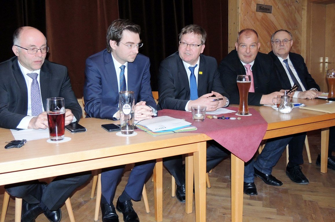 OE-mor-CSU-NEW-WEN-Cerny CSU Stadträte Kreistag Bürgermeister Oberbürgermeister Amberg Lothar Höher Rathaus Weiden neues Rathaus Bild Gerald Morgenstern