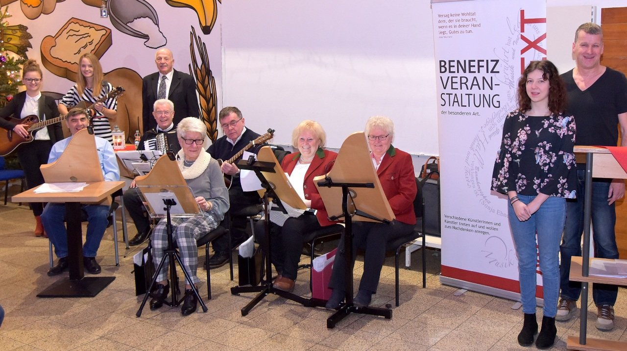 Oberpfälzer Saitenklang Magdalena Bäumler, Marina Böhm, Josef Gebhardt, Leonie Rath, Wolfgang Göldner Benefizveranstaltung Tafel Weiden