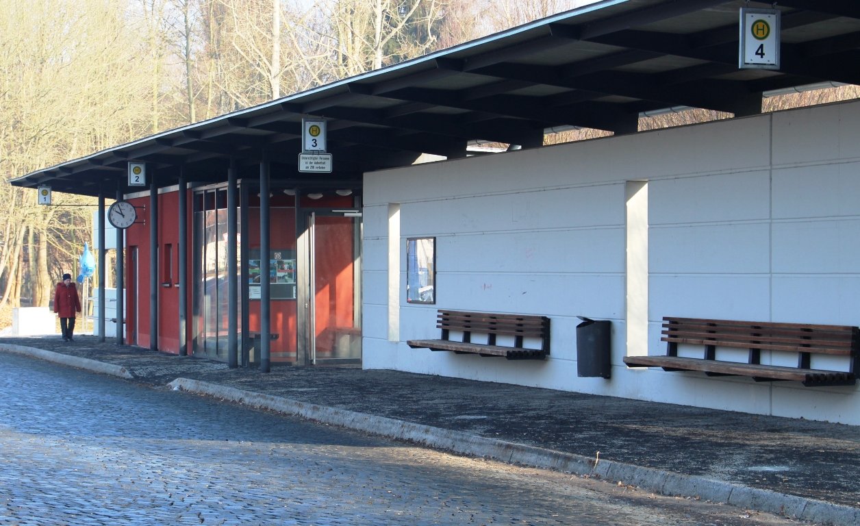 Omnibushaltestelle Tirschenreuth3