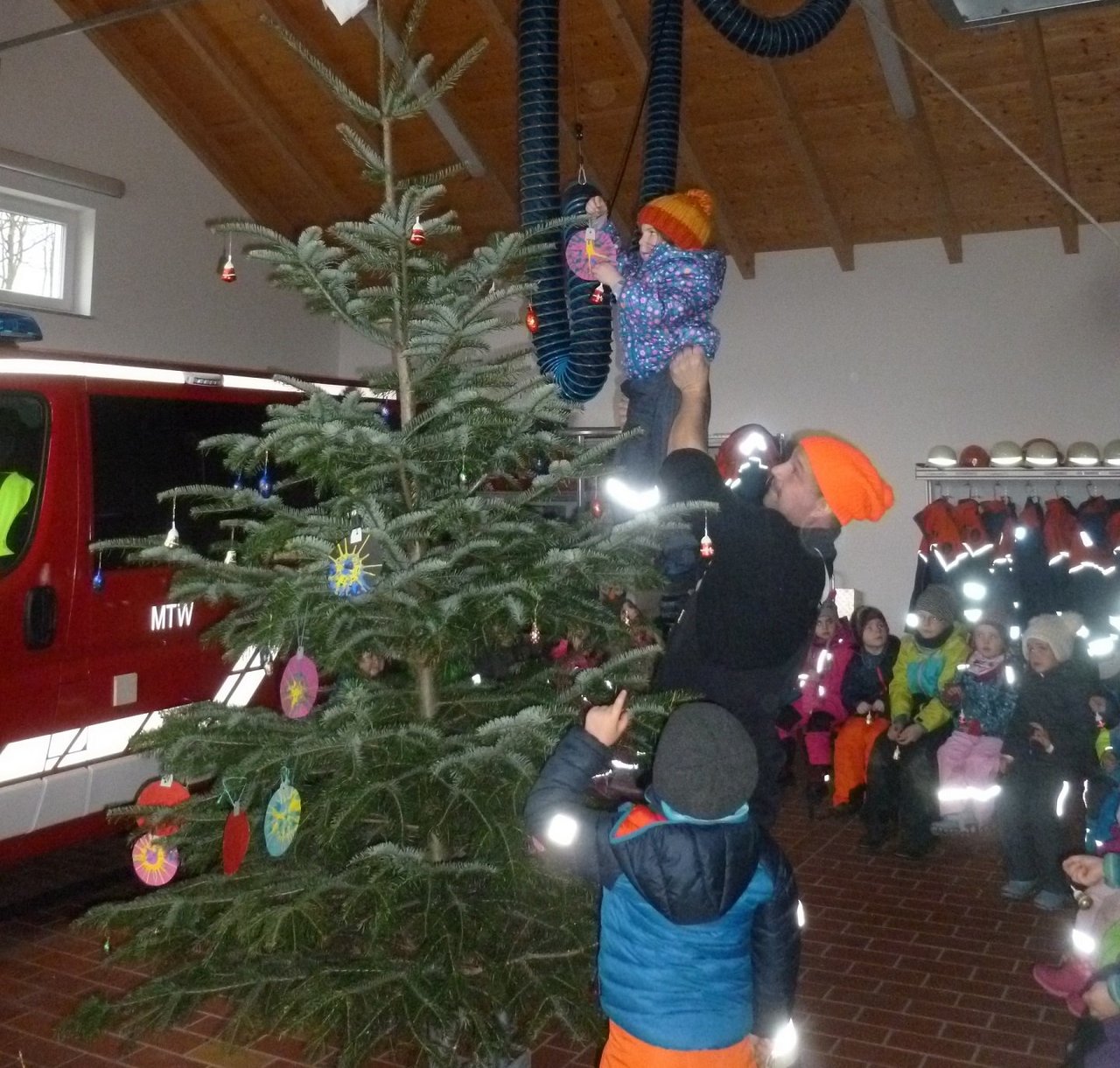 Baumschmücken in Wurz