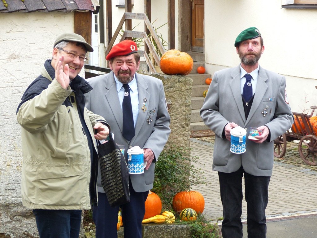 Kriegsgräbersammlung Döllnitz