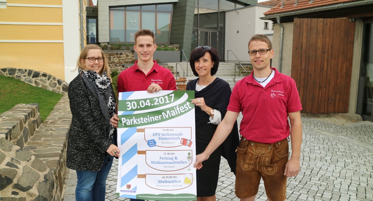 Parksteiner_Maifest Bild Markt Parkstein