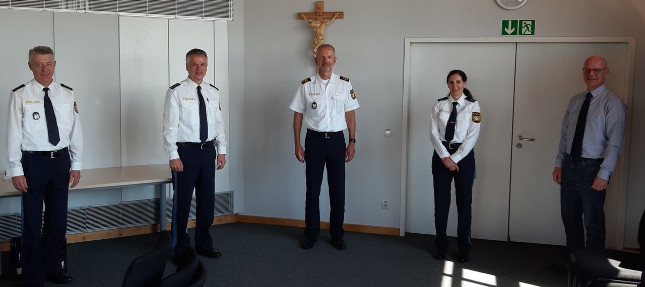 Polizei Weiden Polizeidirektor Klaus Müller Vize-Dienststellenleiter Thomas Meiler Polizeivizepräsident Thomas Schöniger, Polizeioberkommissarin Seda Wintermayr, Personalrat Gerhard Knorr