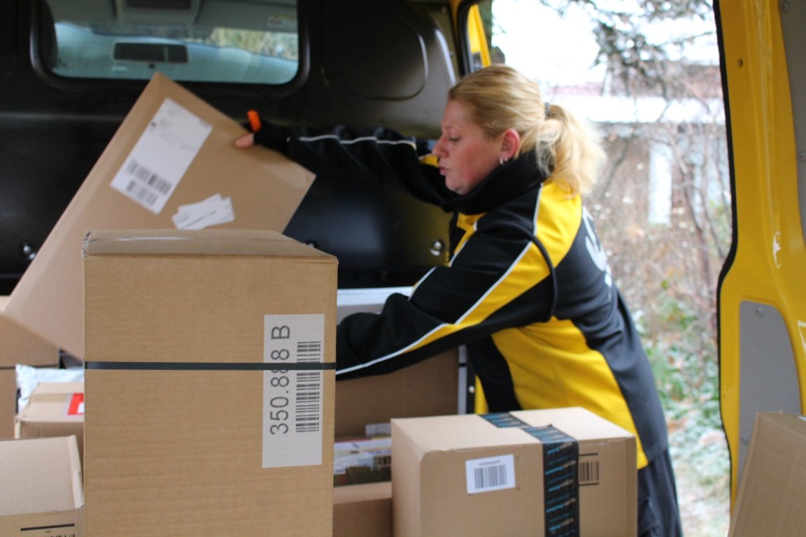 Post Grafenwöhr, Postbote, Angelika Hampl7