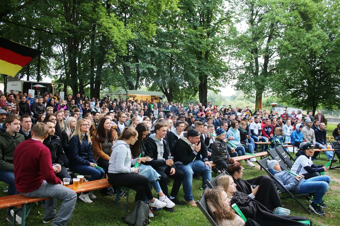 Public Viewing Pressath WM Spiel 2018 Deutschlang gegen Schweden Junge Union Pressath Bild Stefan Neidl2