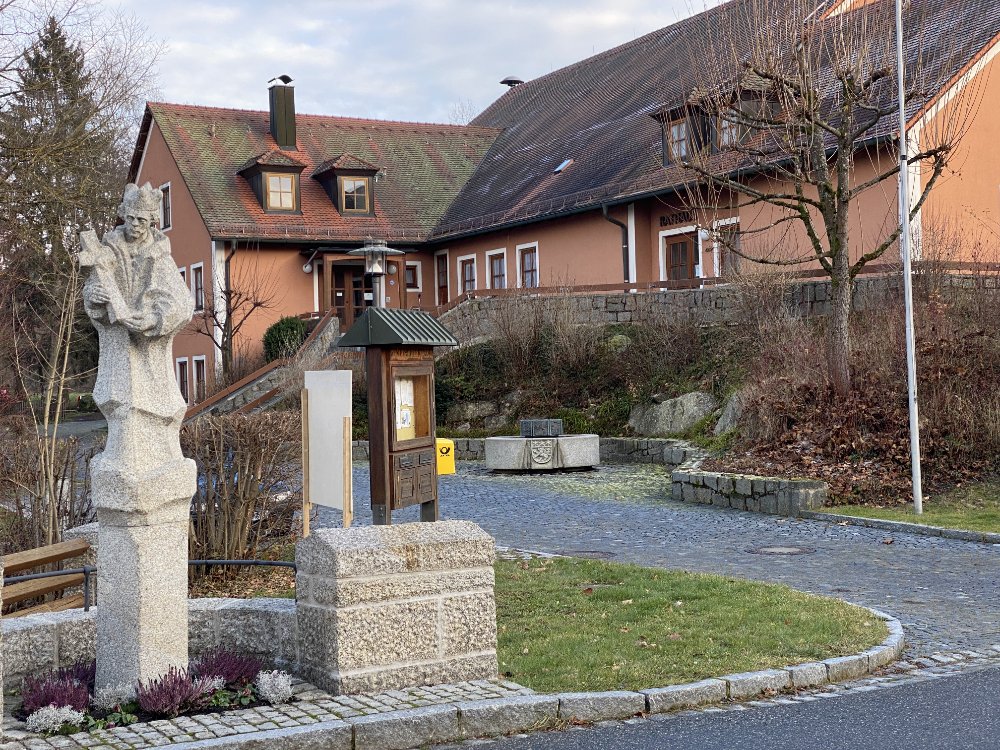 Parken auf der Straße: Unsitte oder simples Mittel zur Verkehrsberuhigung?