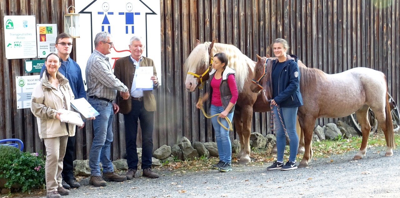 Reittherapiezentrum Schirmitz Pirk