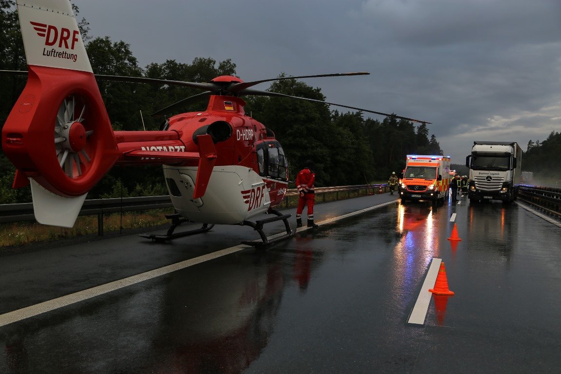 Rettungshubschrauber Symbol Symbolbild Unfall A93 Wiesau 02
