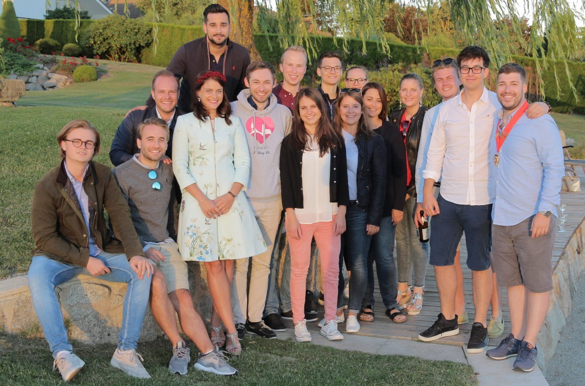 Rotaract Weiden Ämterwechsel Mitglieder Vorstandschaft
