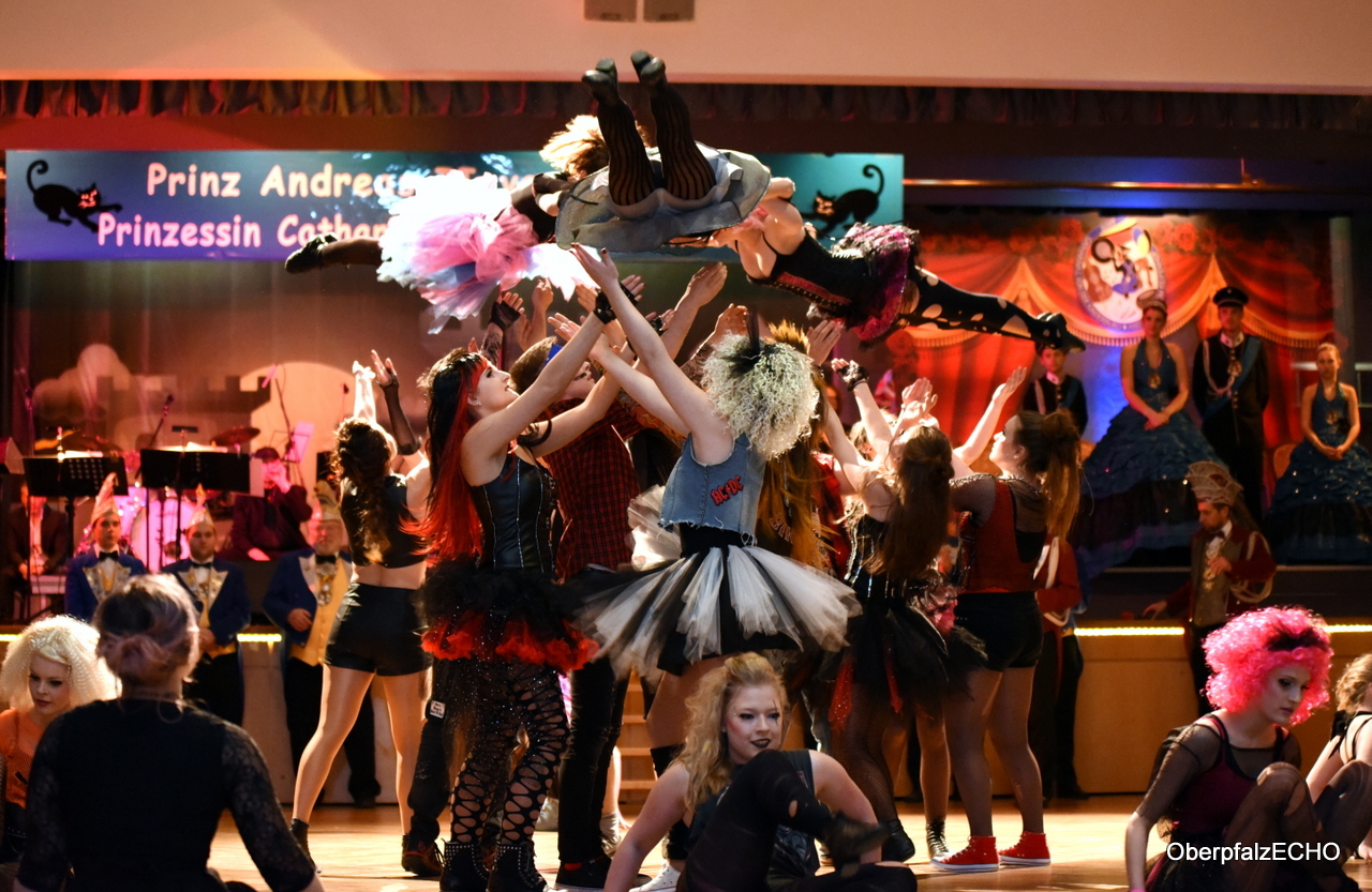 Schautanz 2, Fasching in Neustadt/WN, Inthroball, Inthronisation