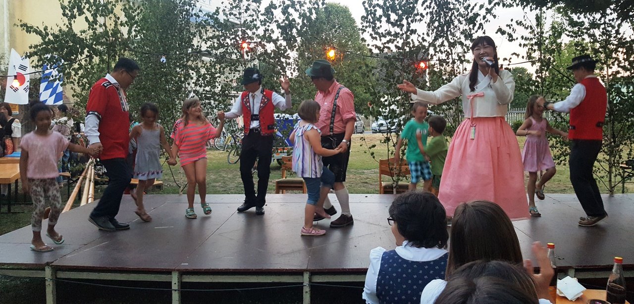 Schenkelzinterer Schwarzenbach Gartenfest 1