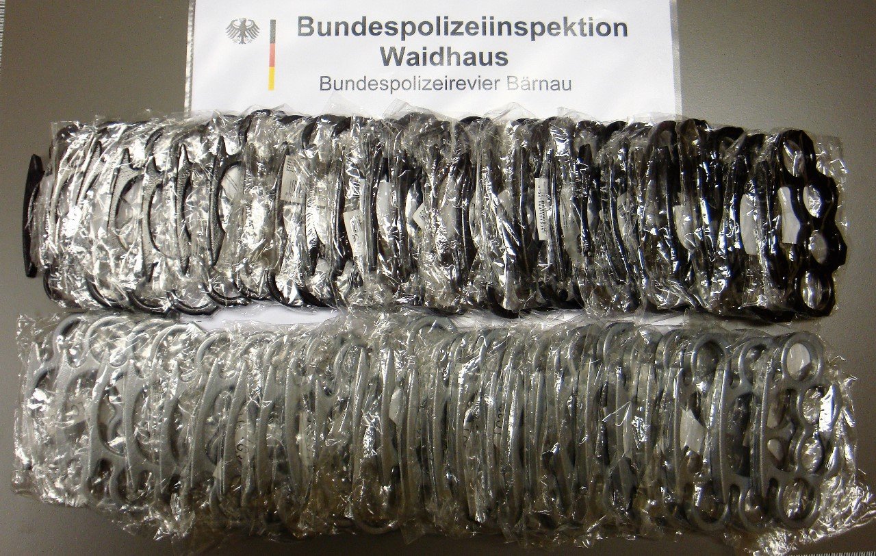 Schlagringe_Waldsassen_Bundespolizei_September