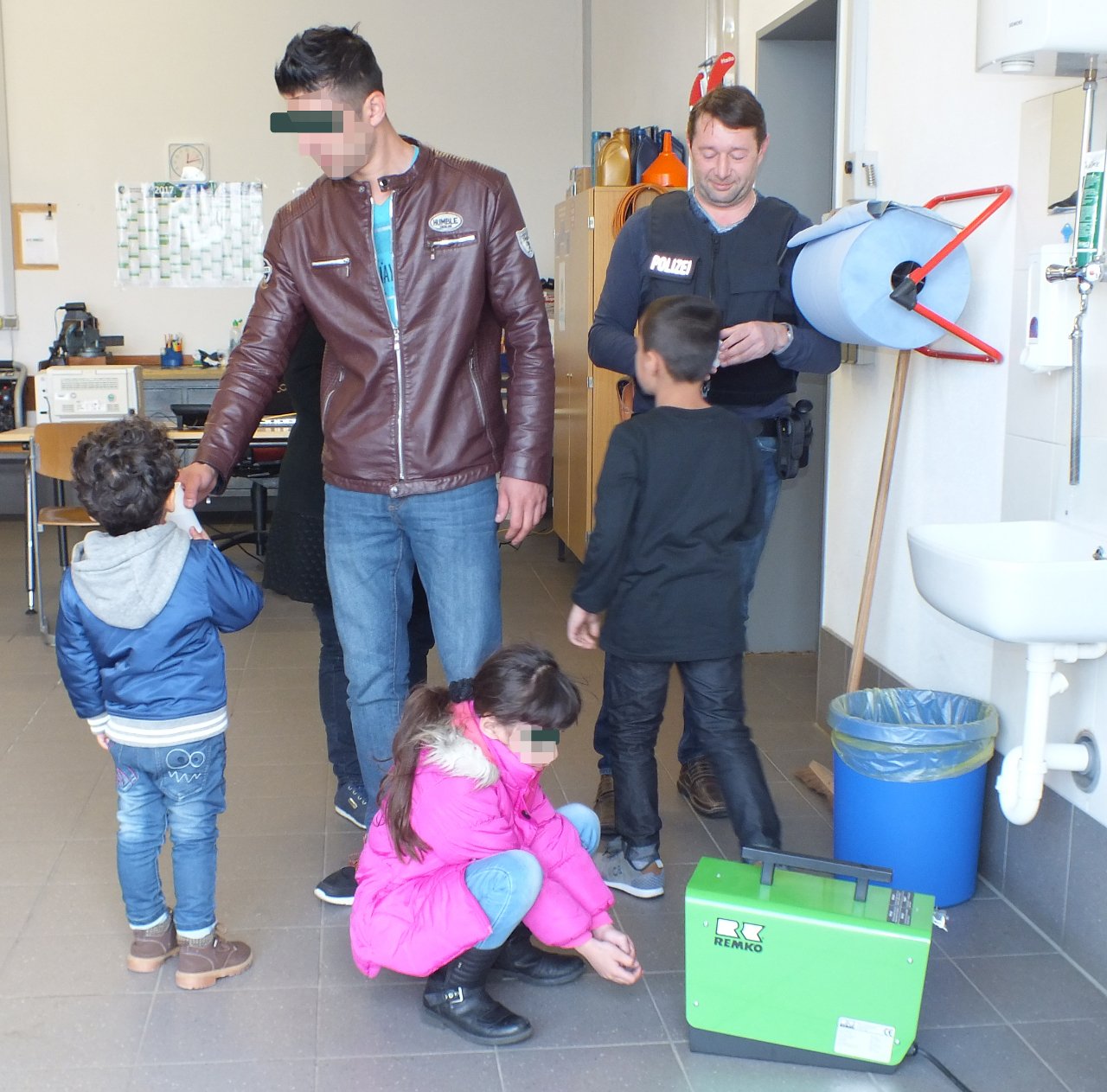 BUndespolizei Waidhaus Kinder Schleuser Migranten