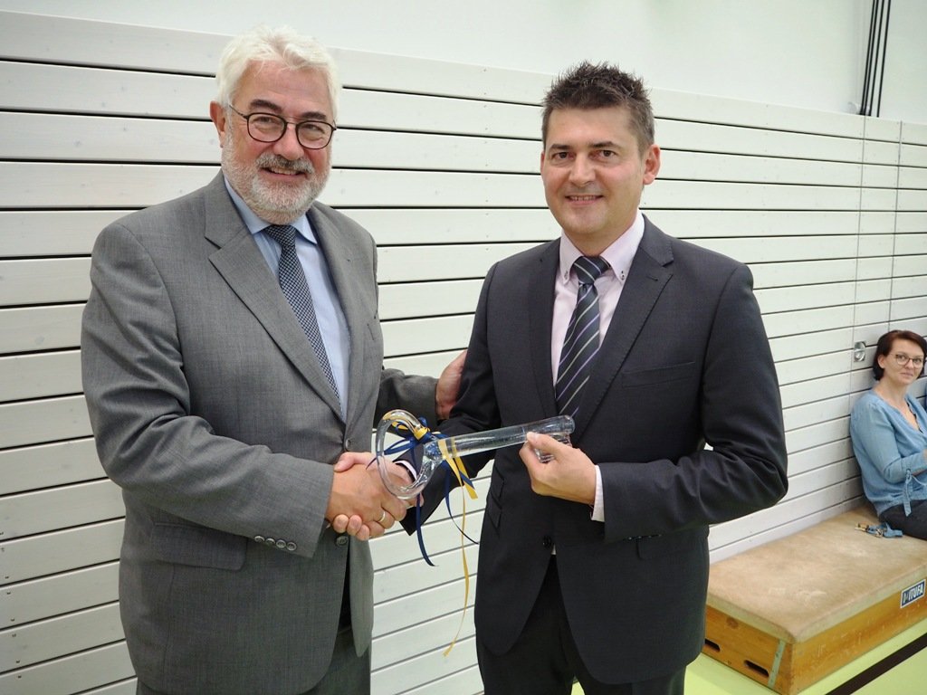 Schulturnhalle Mittelschule Neustadt Einweihung