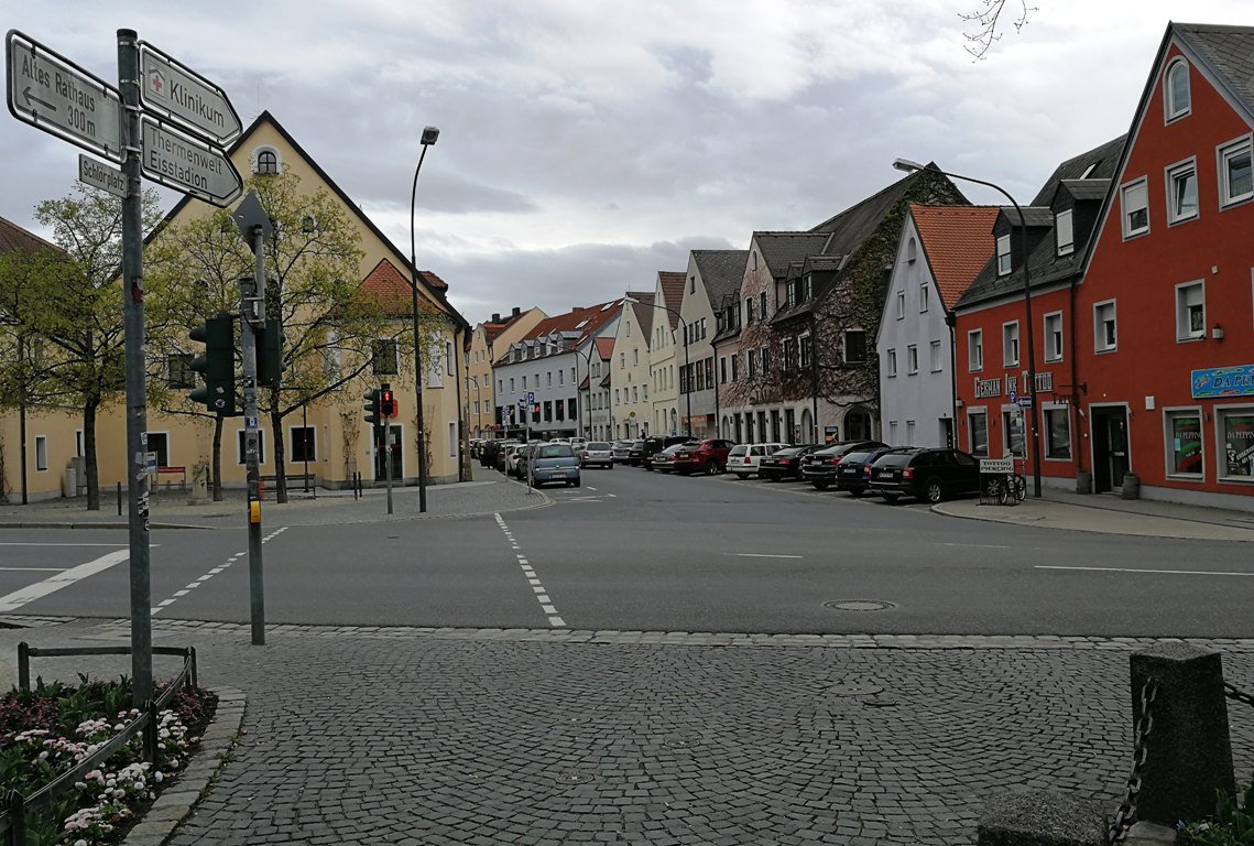 Schlörplatz Weiden Symbol Symbolbild Sporthaus Fehr Sushihaus Pallas Sparkasse Nord Sebastianstraße Weiden