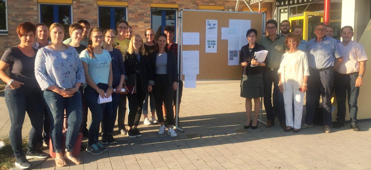 Schulhofgestaltung Grundschule Parkstein
