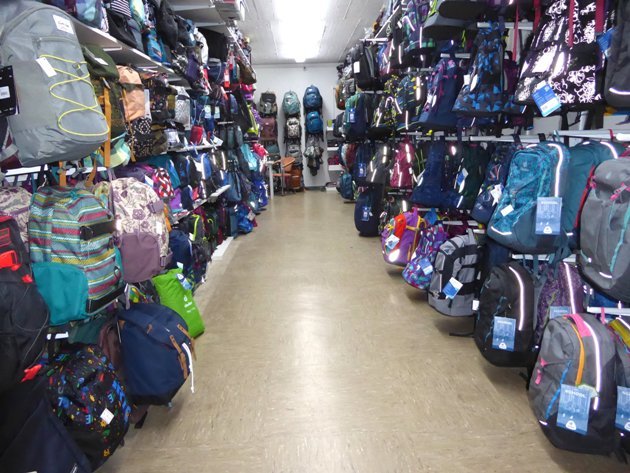 Schulranzen Schultaschen Taschen Geldbeutel Koffer Große Auswahl Beratung Reisezeit Bild Bermas Erbendorf