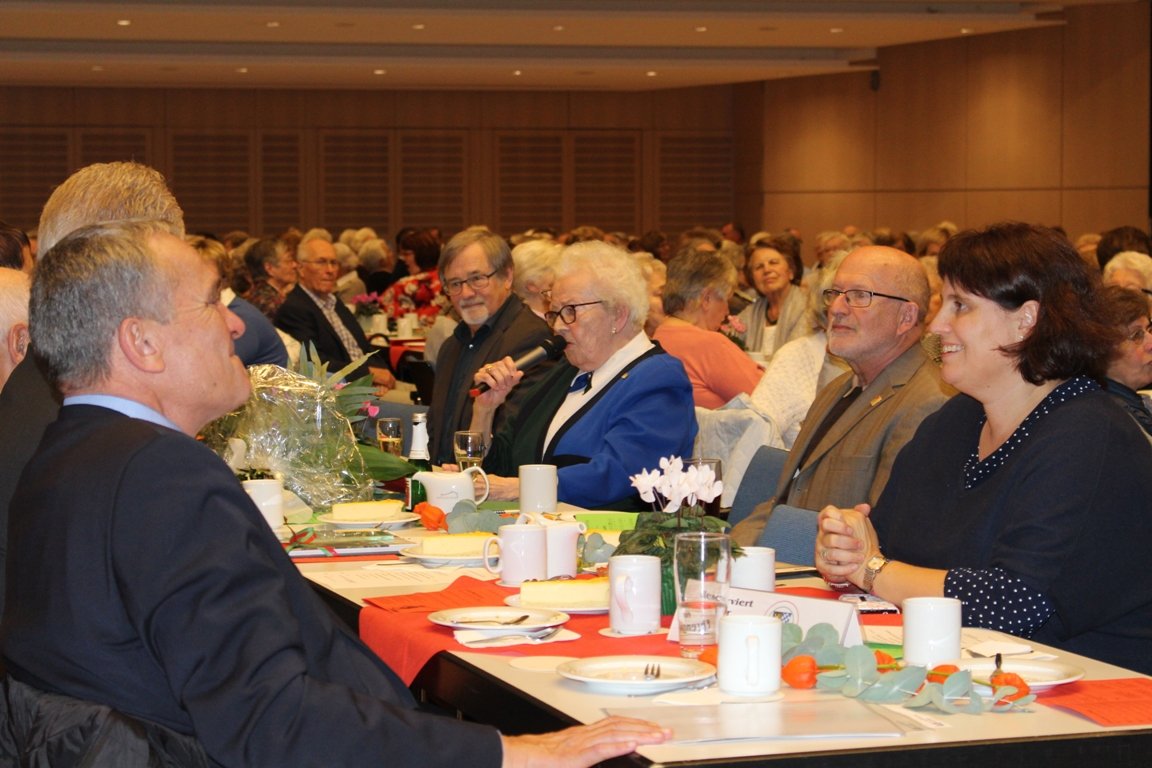Seniorennachmittag, Ehrung (90)