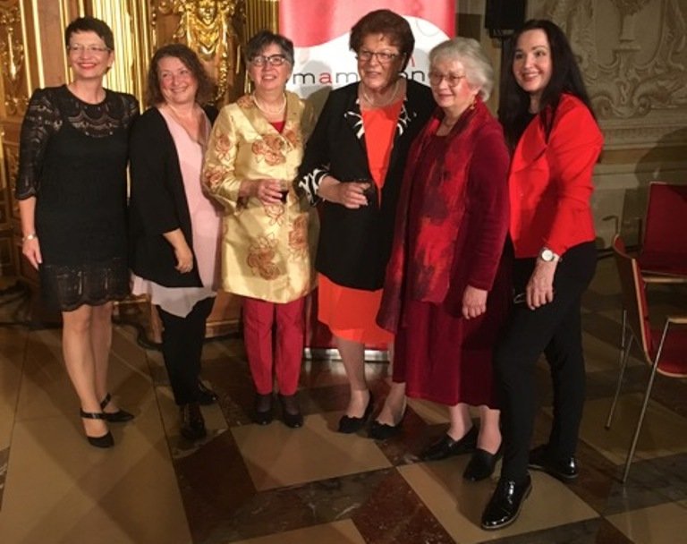 Sieglinde Schärtl Vorsitzende Mamazone 1