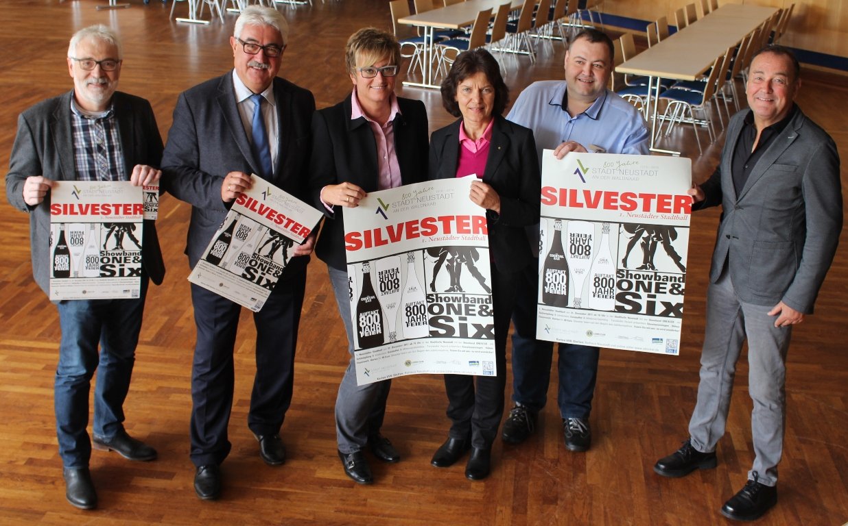 Silversterball NeustadtWN Stadthalle 800 Jahre Neustadt