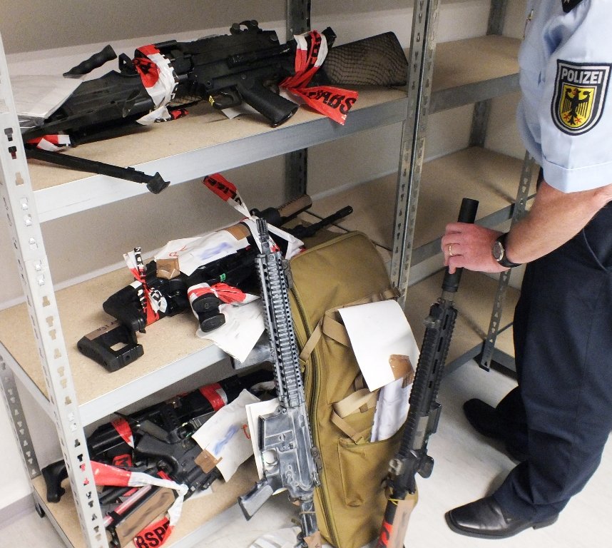 Bundespolizei Softair Beschlagnahmt Border War
