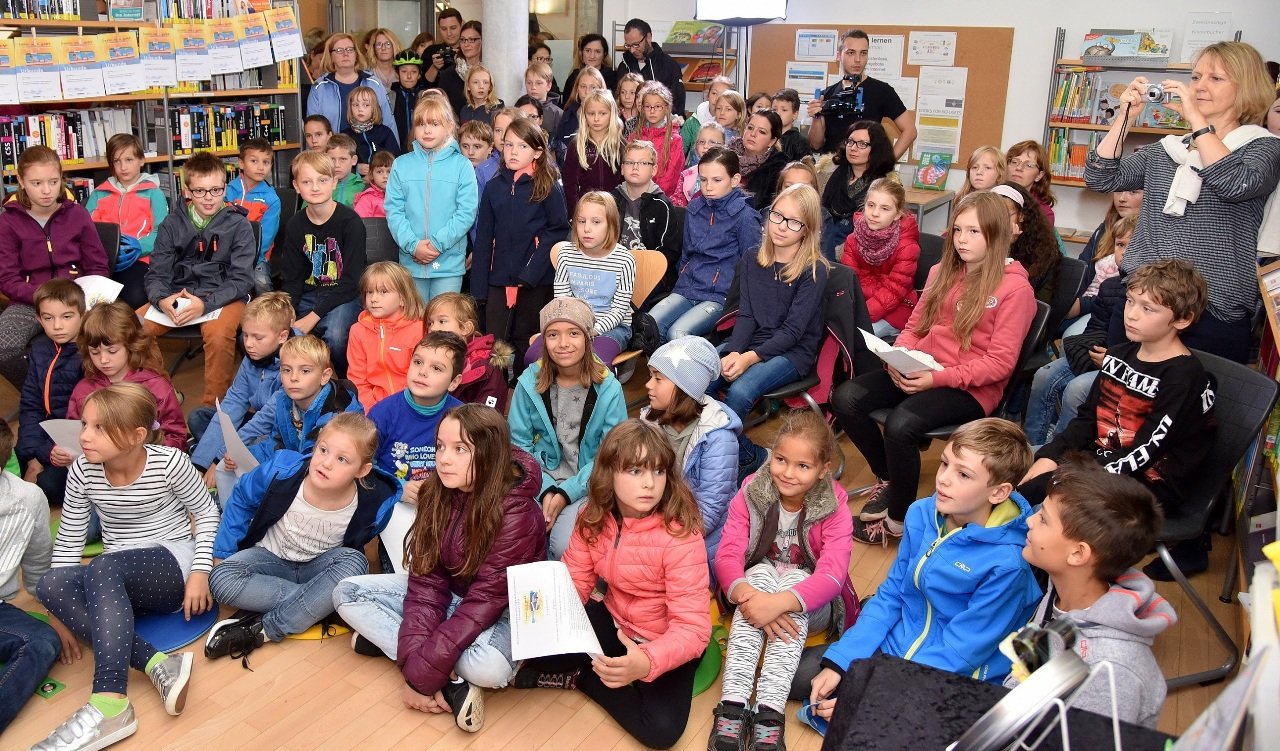 Sommerferienleseclub Weiden Regionalbibliothek Weiden Leseclub Lese-Club Bild Jürgen Wilke2