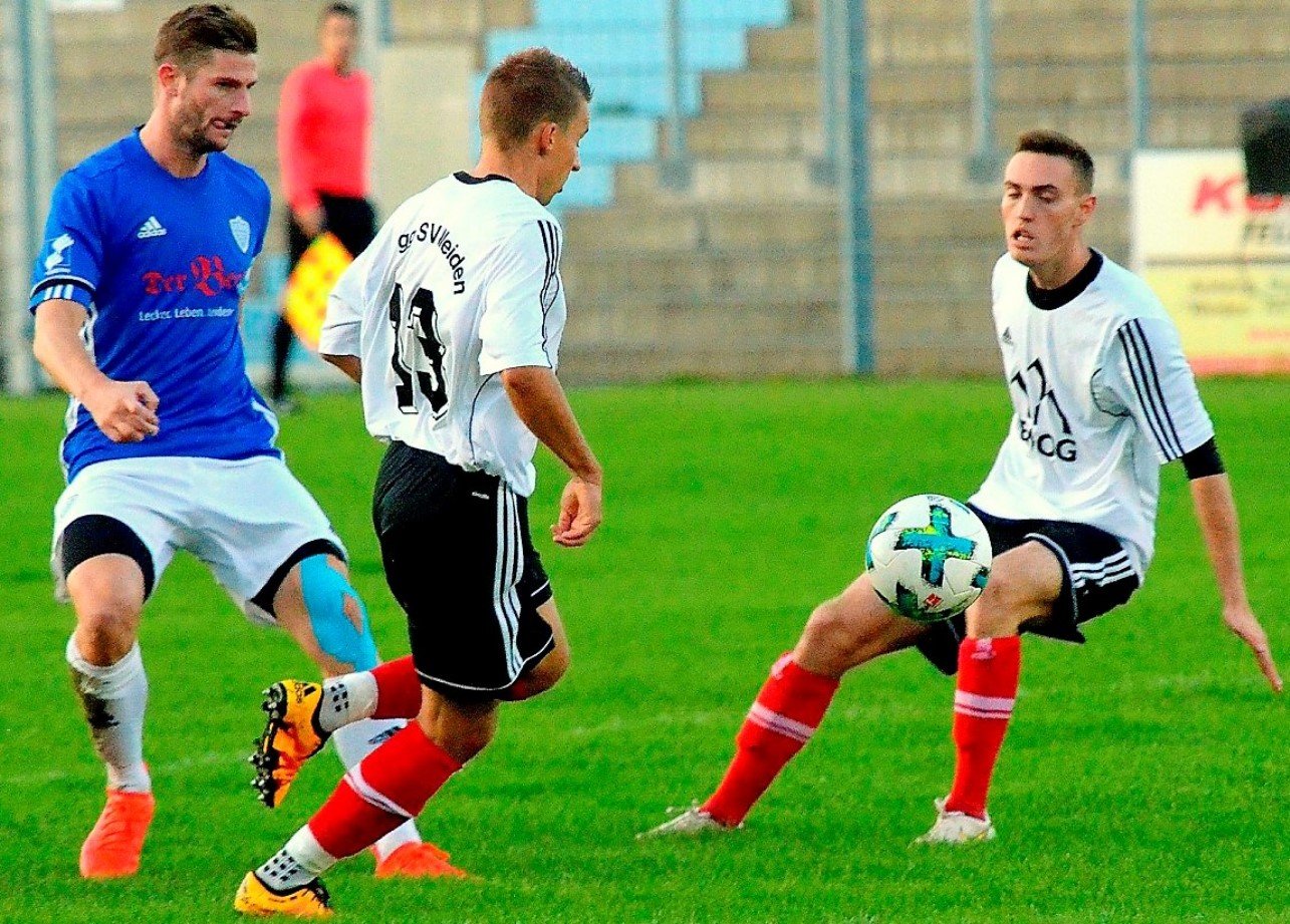SpVgg SV Weiden Erlangen Fußball Bayernliga