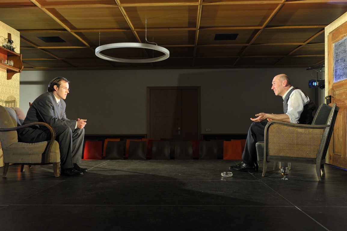 Später Besuch, Landestheater Oberpfalz, LTO, Bonhoeffer2