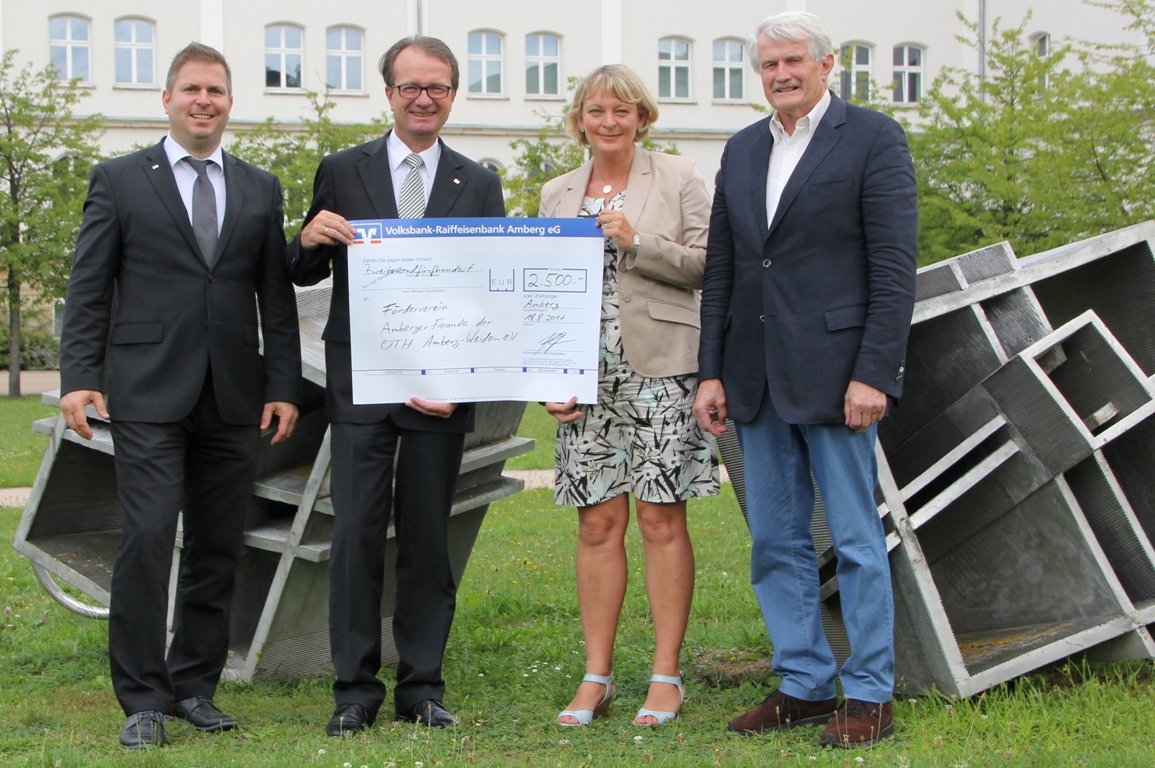 Spende-Volksbank Raiffeisenbank-Amberg OTH Amberg Weiden