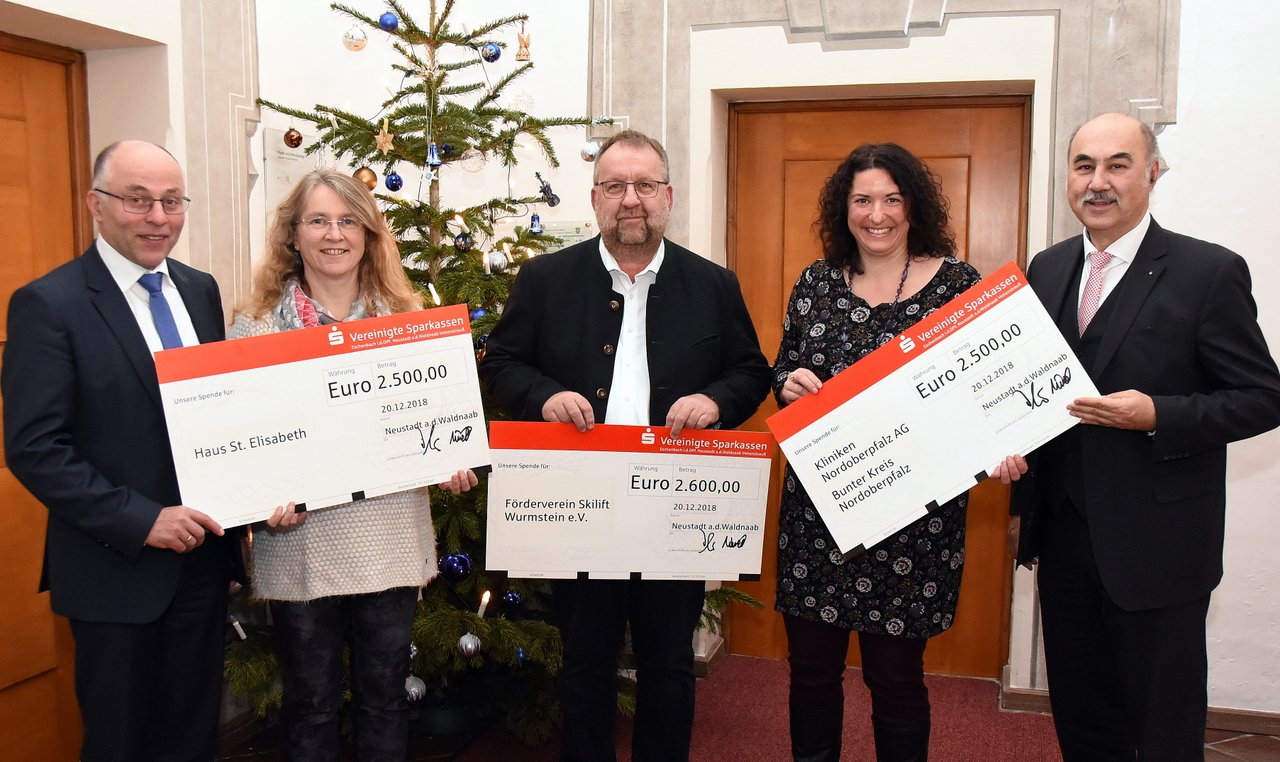 Spendenübergabe Landrat Sparkasse