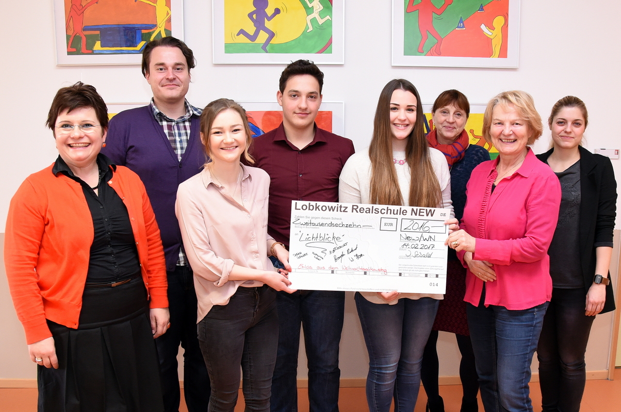 Spendenübergabe Lobkowitz Realschule Lichtblicke