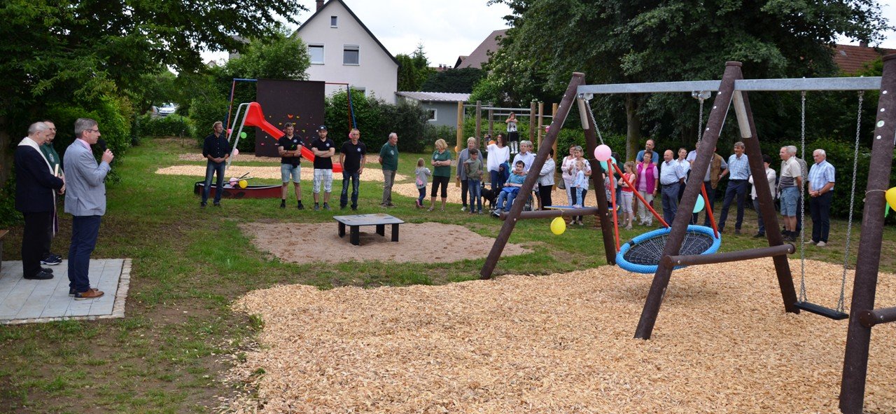 Spielplatz Moosbach erneuert 4
