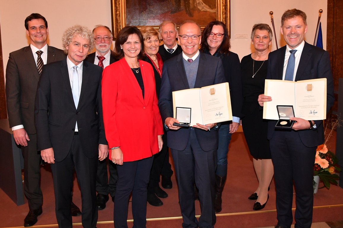 Staatsmedaille_Gruppe_TIR