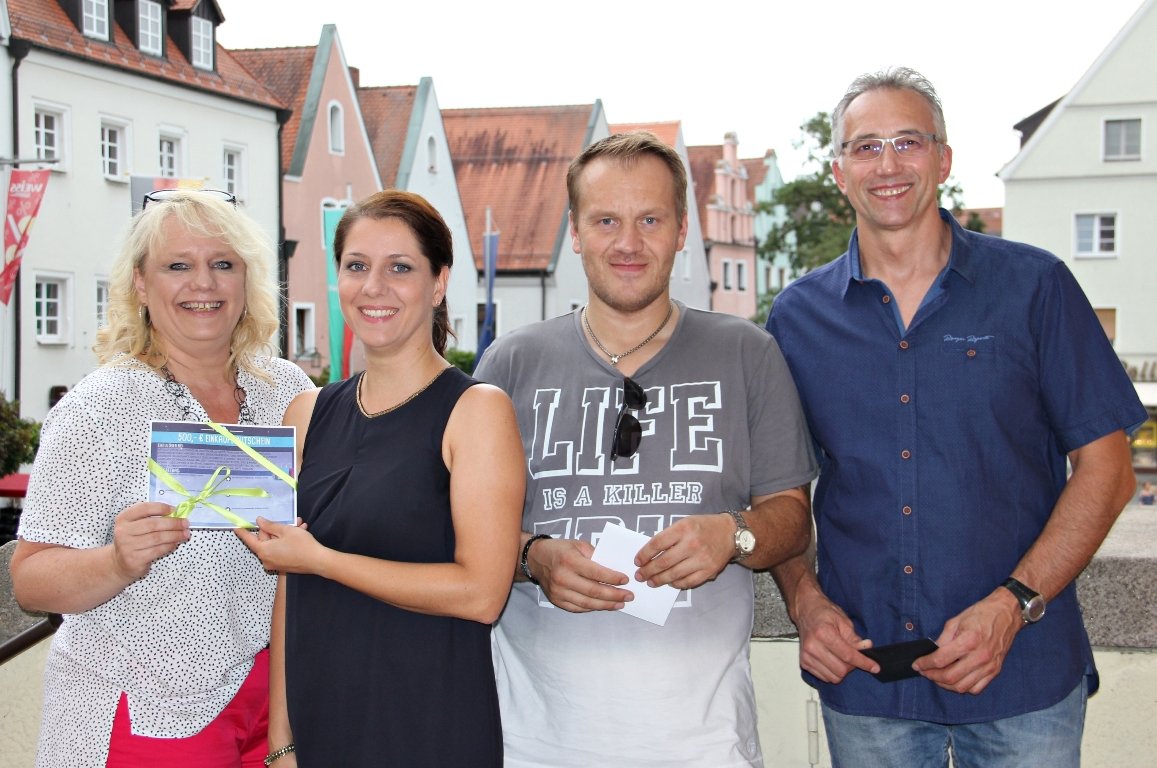 Stadtmarketing Weiden träumt Gewinne Shoppinggutschein