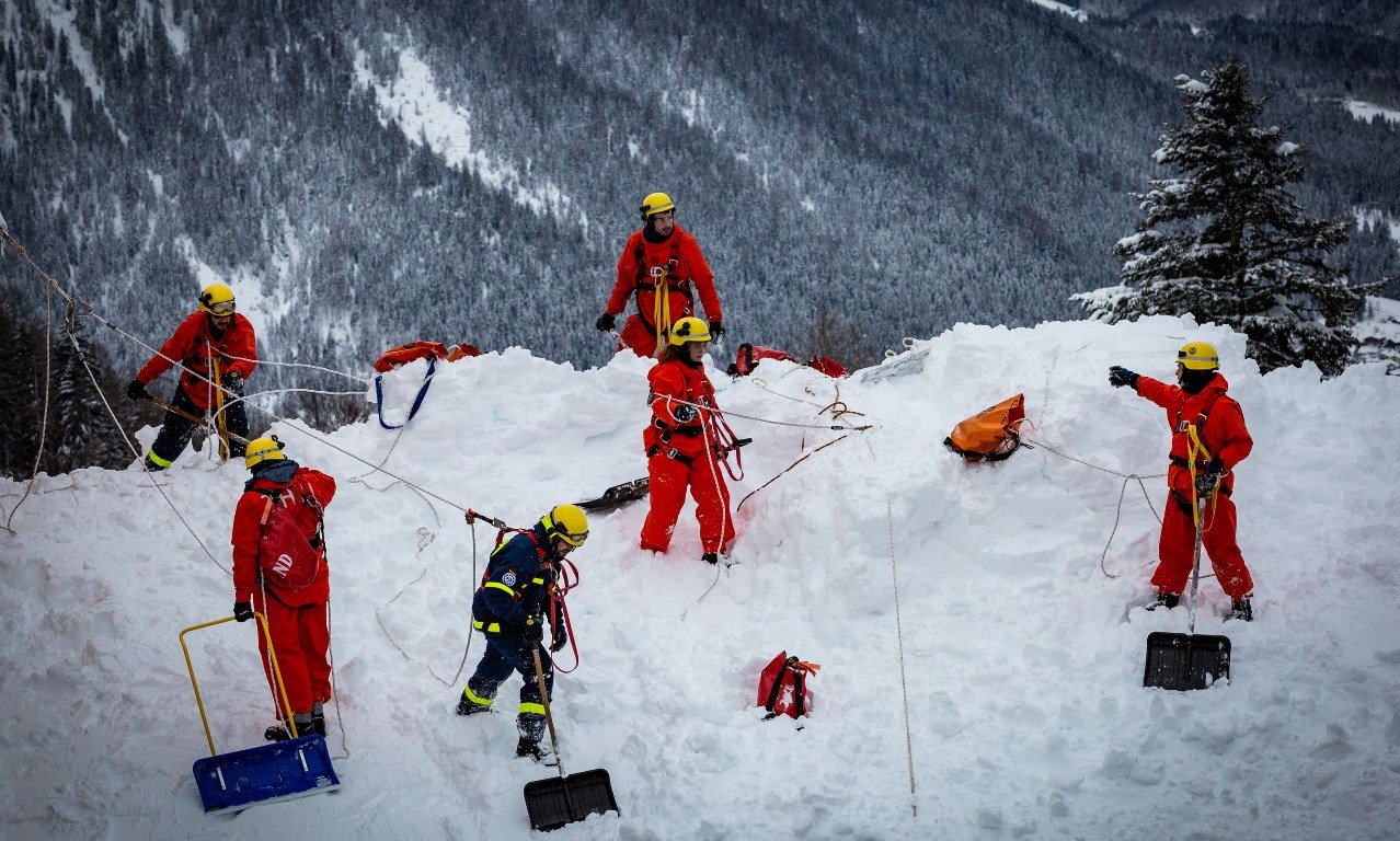 THW Weiden Schneemassen Einsatz Südbayern wohlbehalten zurück 2