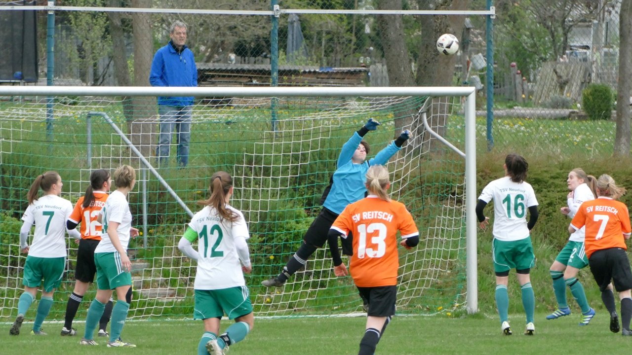 TSV Neudorf SV Reitsch Fußball Damen Frauen (3)