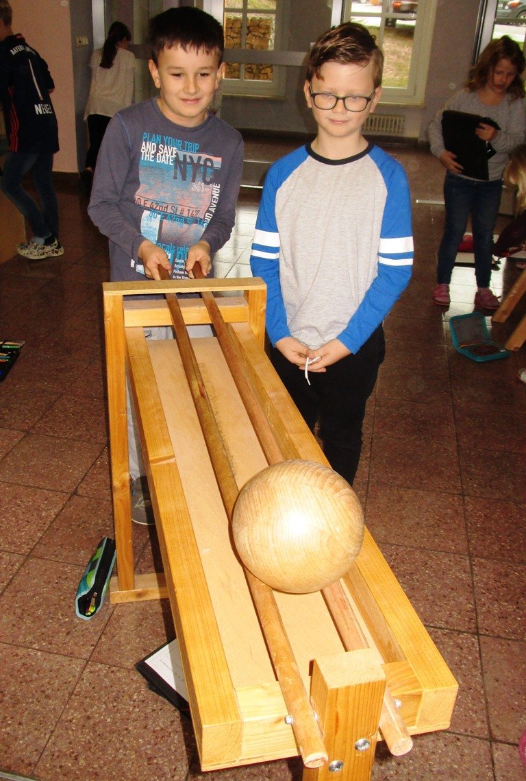 Tim und Tim 3b Grundschule Wiesau Miniphänomenta