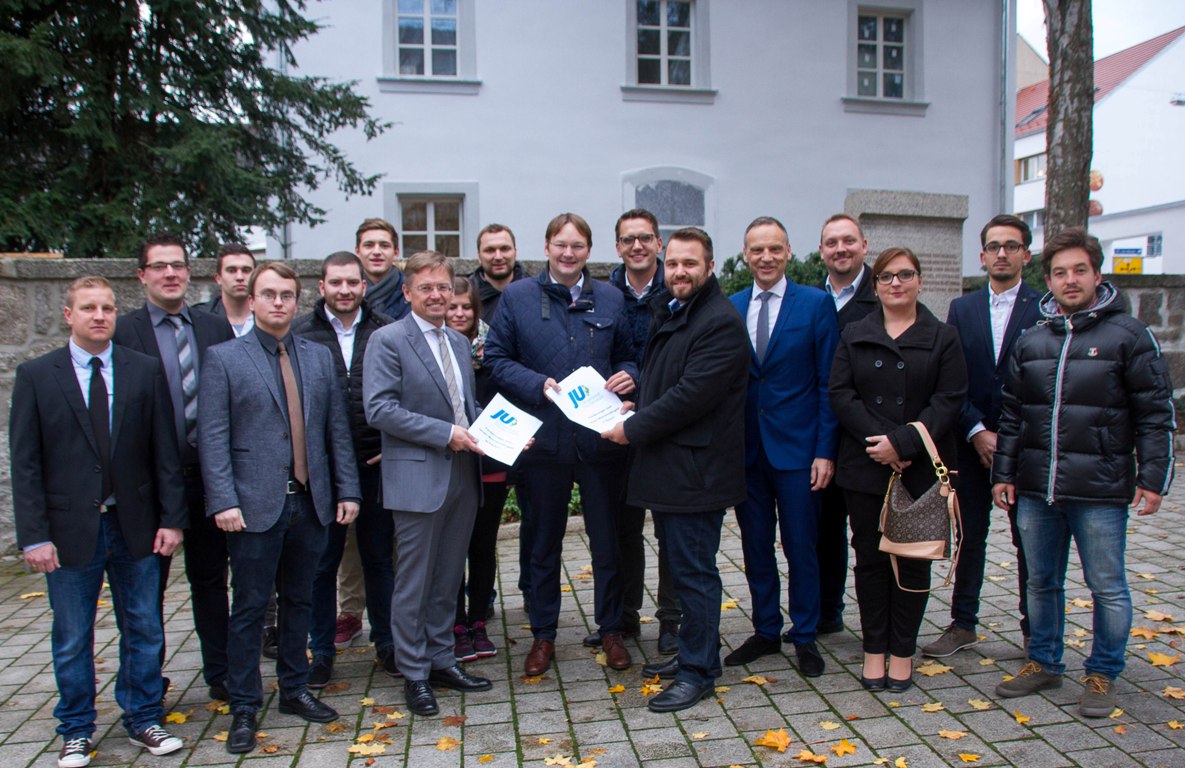 Übergabe_Forderungen_Wohnkindergeld_-_Waldsassen