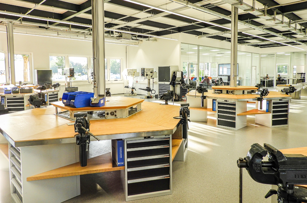 Übzo Weiherhammer Überbetriebliches Bildungszentrum Ostbayern Neuer Bildungscampus Science Park C4 Bilder Sebastian Gmeiner13