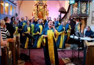 Filmvorführung, Gospelkonzert, Mountainbike Abenteuer