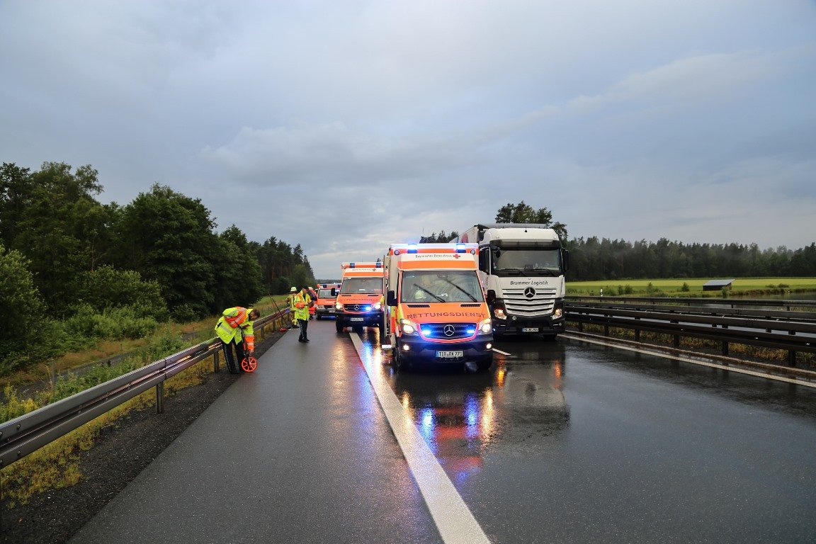 Unfall A93 Wiesau 05