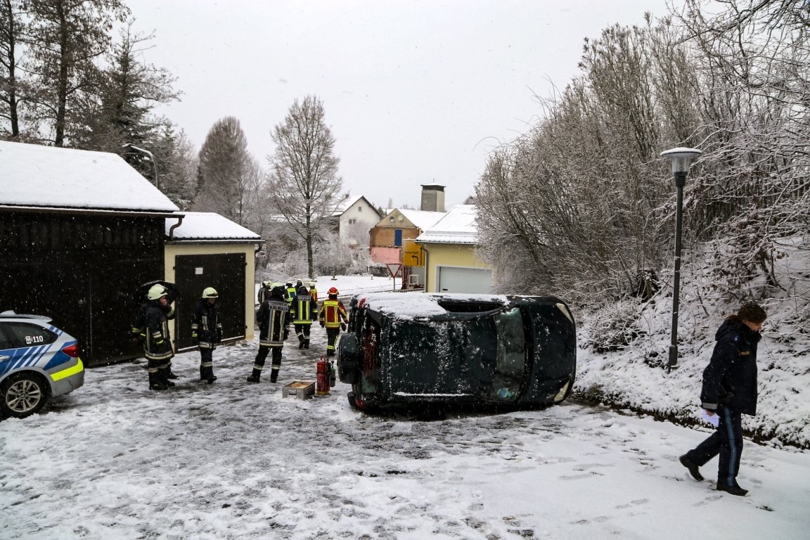 Unfall Kulmain Schnee Toyota 3