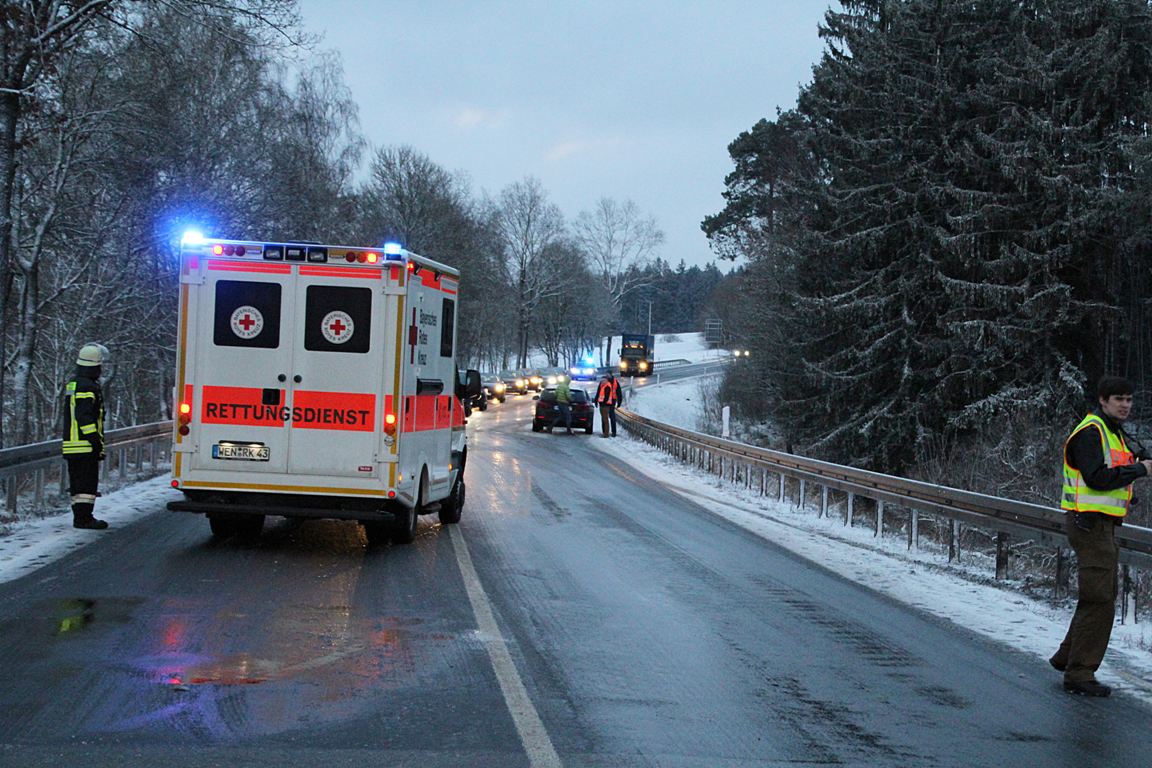 Unfall Neuzirkendorf Kirchenthumbach (1)
