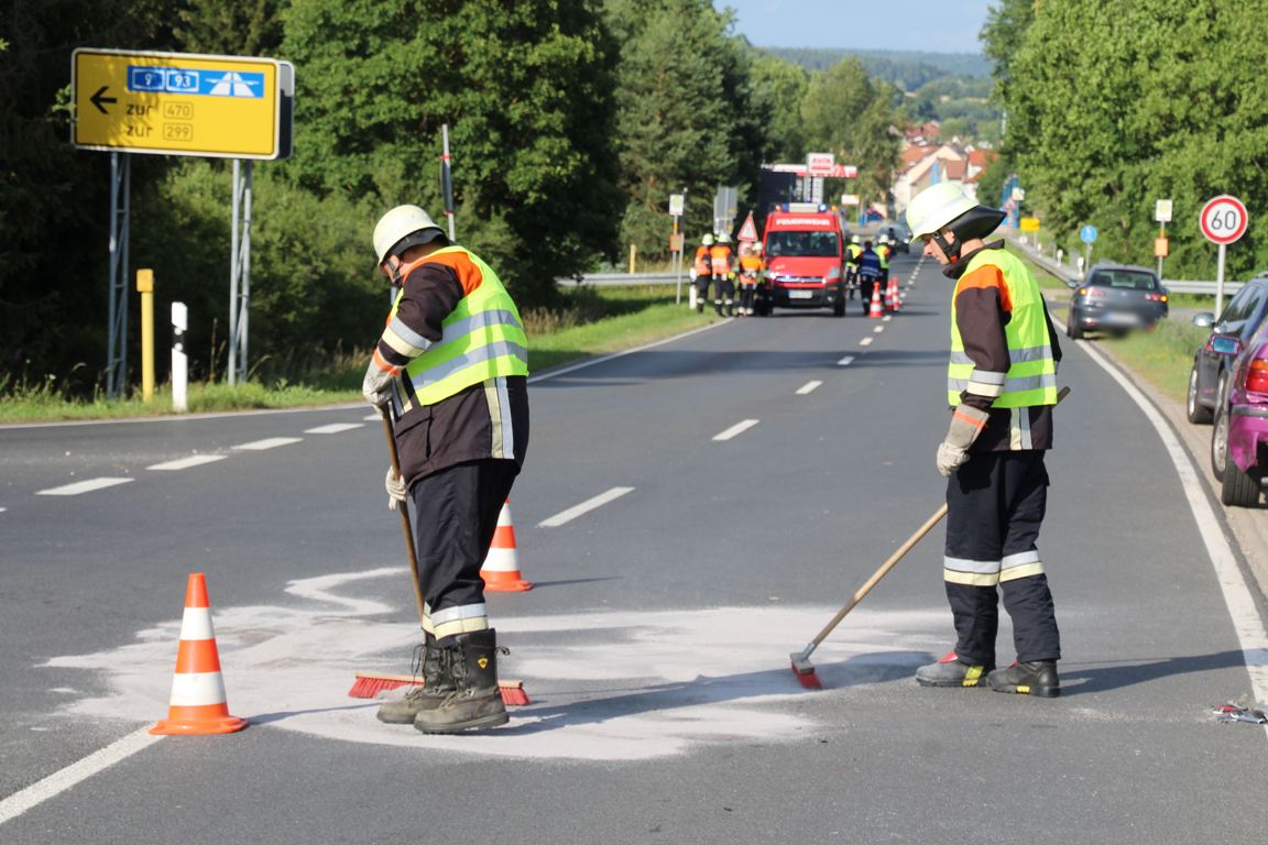 Unfall Pressath Grafenwöhrer Straße (1)